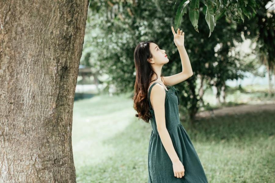 长春陪游女孩艺术模特皇甫馨枫